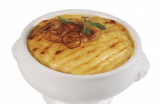 Sopa de cebolla al gratén